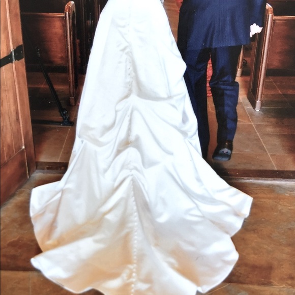 Duchesse Satin Wedding Dress - Picture 5 of 5